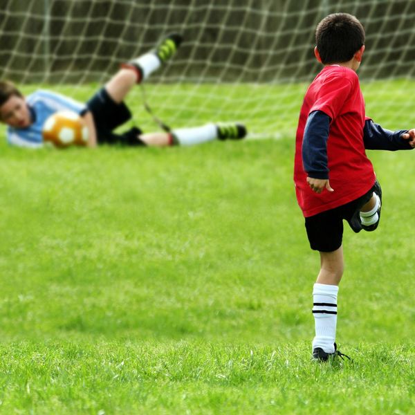 横浜の中学生サッカーの強豪はクラブテアトロJYです